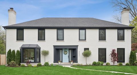 Tiny photo for 3031 Indianwood Road, Wilmette, IL 60091 (MLS # 12622098)