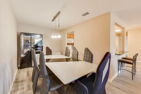 Tiny photo for 3110 Pheasant Creek Drive #104, Northbrook, IL 60062 (MLS # 12526554)