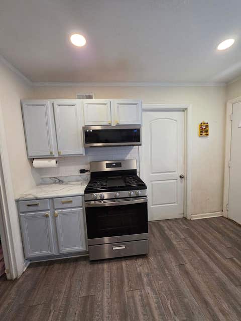 Tiny photo for 16744 Trapet Avenue, Hazel Crest, IL 60429 (MLS # 12648881)