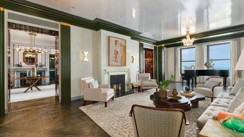 Tiny photo for 159 E WALTON Place #31A, Chicago, IL 60611 (MLS # 12461146)