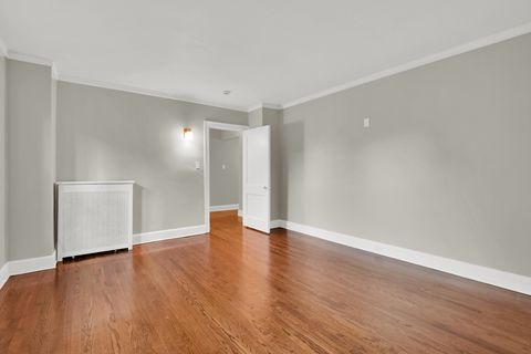 Tiny photo for 1755 E 55th Street #301, Chicago, IL 60615 (MLS # 12471114)