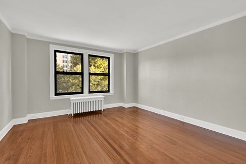 Tiny photo for 1755 E 55th Street #301, Chicago, IL 60615 (MLS # 12471114)