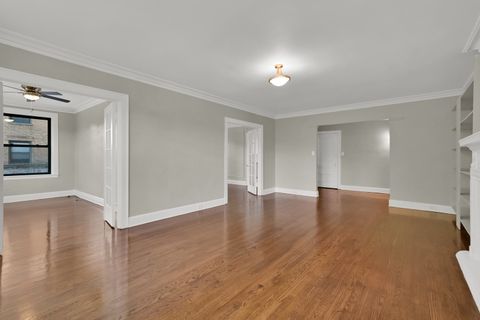 Tiny photo for 1755 E 55th Street #301, Chicago, IL 60615 (MLS # 12471114)