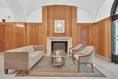 Tiny photo for 1755 E 55th Street #301, Chicago, IL 60615 (MLS # 12471114)