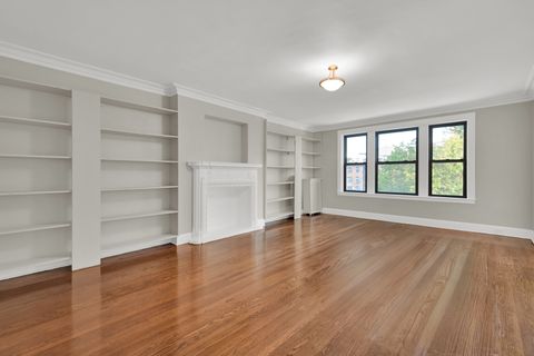 Tiny photo for 1755 E 55th Street #301, Chicago, IL 60615 (MLS # 12471114)