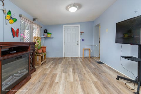 Tiny photo for 2333 N Keating Avenue, Chicago, IL 60639 (MLS # 12702166)