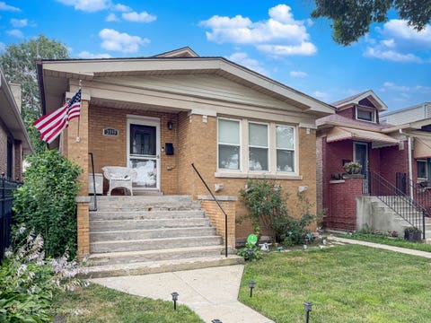 Tiny photo for 2333 N Keating Avenue, Chicago, IL 60639 (MLS # 12702166)
