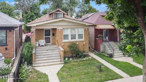Tiny photo for 2333 N Keating Avenue, Chicago, IL 60639 (MLS # 12702166)