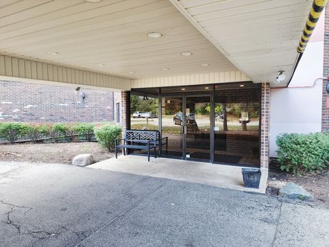 Tiny photo for 1026 Castilian Court #113, Glenview, IL 60025 (MLS # 12506223)