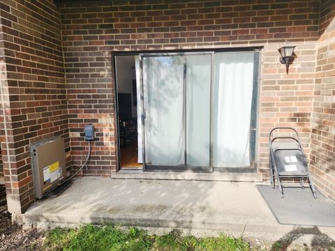 Tiny photo for 1026 Castilian Court #113, Glenview, IL 60025 (MLS # 12506223)