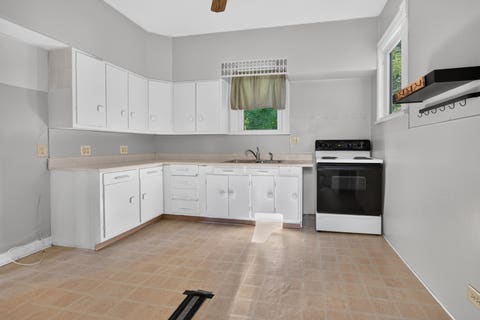 Tiny photo for 306 E Locust Street, Normal, IL 61761 (MLS # 12706416)