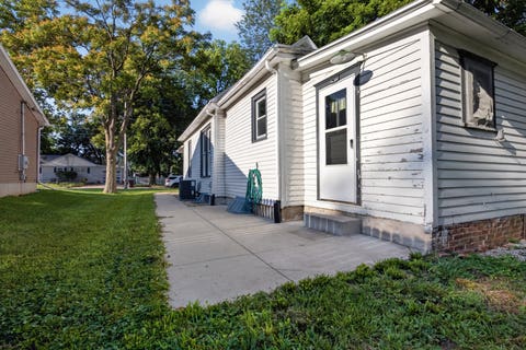 Tiny photo for 306 E Locust Street, Normal, IL 61761 (MLS # 12706416)