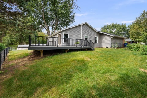 Tiny photo for 1503 W 46TH Place, Davenport, IA 52806 (MLS # 12759882)