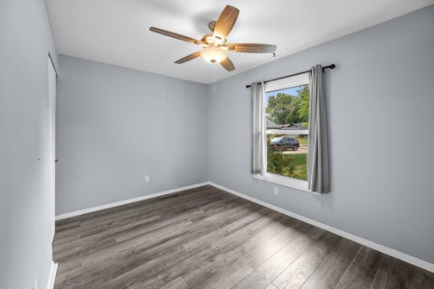 Tiny photo for 1503 W 46TH Place, Davenport, IA 52806 (MLS # 12759882)