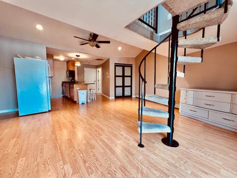 Photo of 1188 Royal Glen Drive #334, Glen Ellyn, IL 60137 (MLS # 12721142)