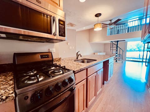 Tiny photo for 1188 Royal Glen Drive #334, Glen Ellyn, IL 60137 (MLS # 12721142)