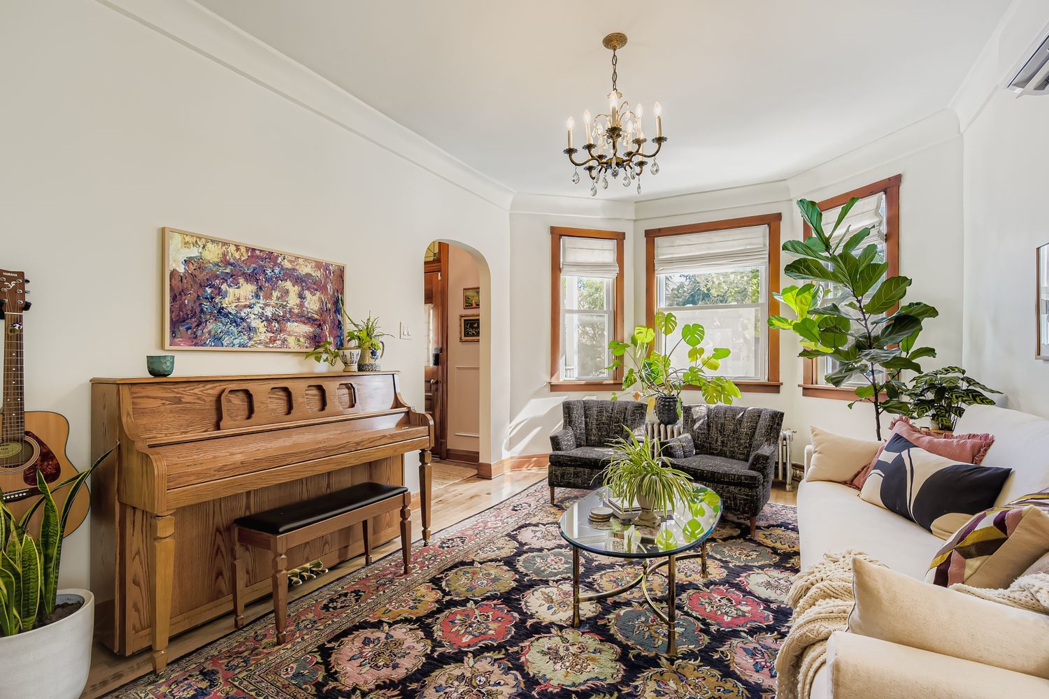 2706 N Monticello Avenue