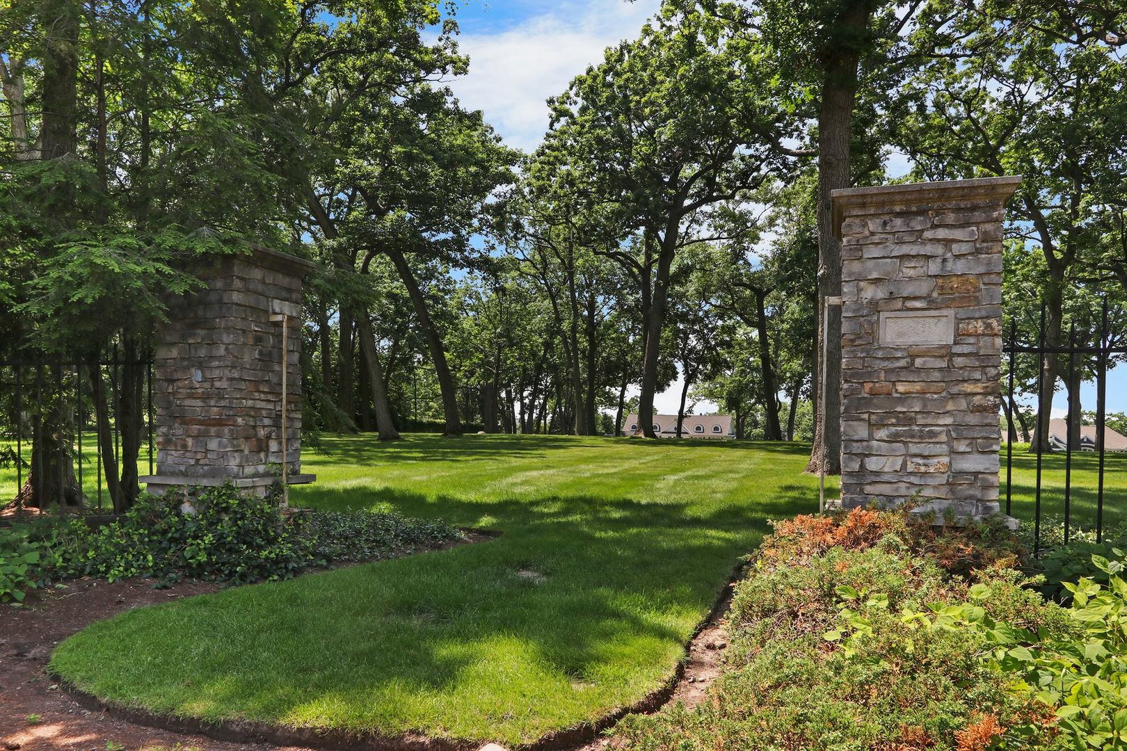 630 S Lake Shore Drive