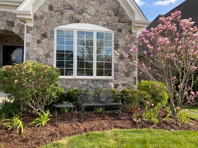 25W728 Golf View Lane