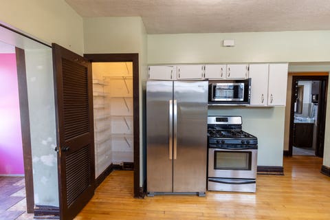 Tiny photo for 7047 N 26TH Parkway, Berwyn, IL 60402 (MLS # 12728022)