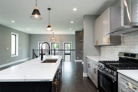 Tiny photo for 6908 26th Street, Berwyn, IL 60402 (MLS # 12453693)