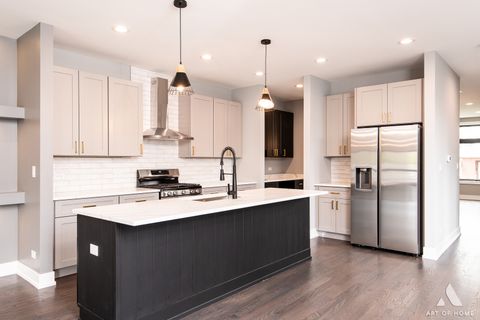 Tiny photo for 6908 26th Street, Berwyn, IL 60402 (MLS # 12453693)