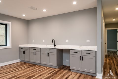 Tiny photo for 6908 26th Street, Berwyn, IL 60402 (MLS # 12453693)