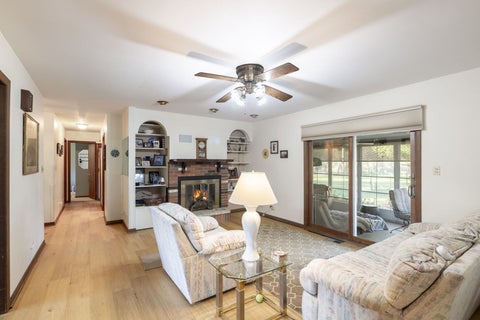 Tiny photo for 4917 Wayside Drive, McHenry, IL 60051 (MLS # 12780368)