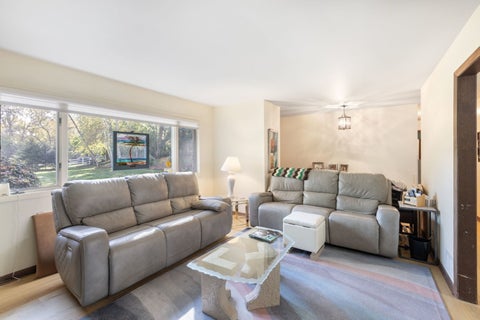 Tiny photo for 4917 Wayside Drive, McHenry, IL 60051 (MLS # 12780368)