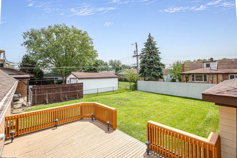 Tiny photo for 7049 W 91 Street, Bridgeview, IL 60455 (MLS # 12660438)
