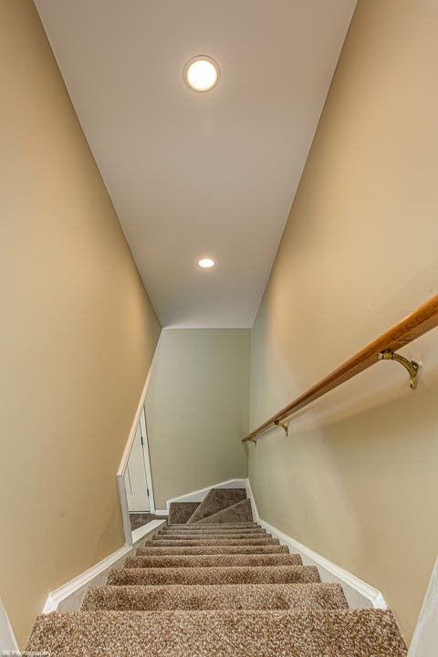 Tiny photo for 7049 W 91 Street, Bridgeview, IL 60455 (MLS # 12660438)