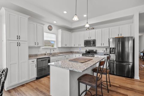 Tiny photo for 114 Easton Drive, Gilberts, IL 60136 (MLS # 12457992)