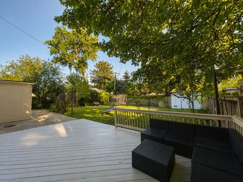 Tiny photo for 4635 W Peterson Avenue, Chicago, IL 60646 (MLS # 12663190)