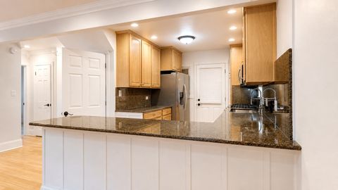 Tiny photo for 4635 W Peterson Avenue, Chicago, IL 60646 (MLS # 12663190)