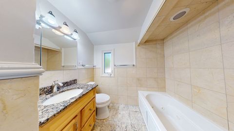 Tiny photo for 4635 W Peterson Avenue, Chicago, IL 60646 (MLS # 12663190)