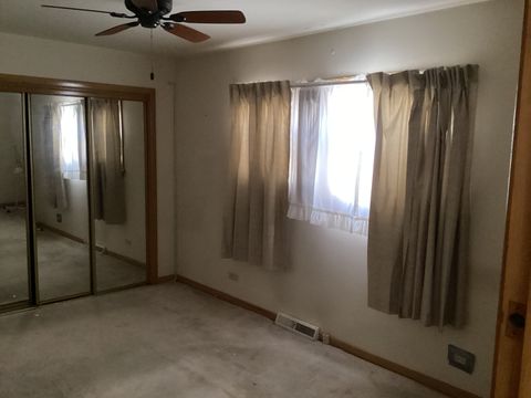 Tiny photo for 9039 S Jeffery Boulevard, Chicago, IL 60617 (MLS # 12474630)