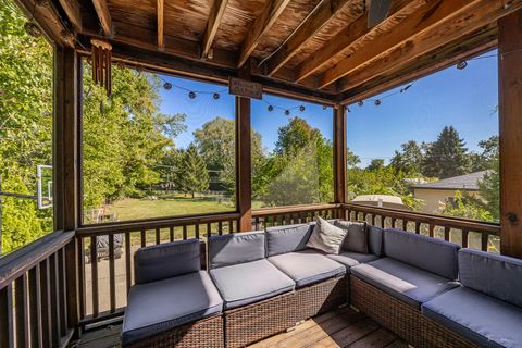 Tiny photo for 115 S Wilmette Avenue, Westmont, IL 60559 (MLS # 12577461)