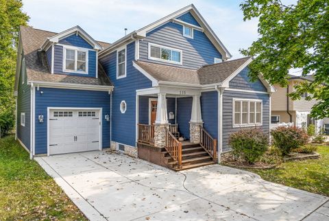 Tiny photo for 115 S Wilmette Avenue, Westmont, IL 60559 (MLS # 12577461)