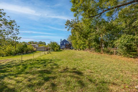 Tiny photo for 115 S Wilmette Avenue, Westmont, IL 60559 (MLS # 12577461)