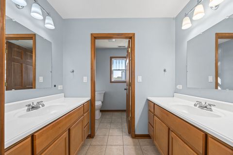 Tiny photo for 115 S Wilmette Avenue, Westmont, IL 60559 (MLS # 12577461)