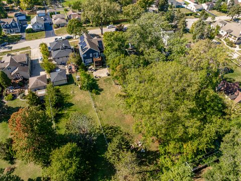 Tiny photo for 115 S Wilmette Avenue, Westmont, IL 60559 (MLS # 12577461)