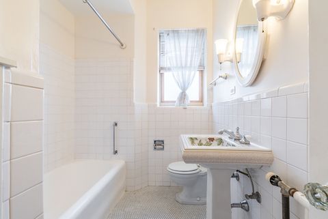 Tiny photo for 5000 S CORNELL Avenue #3A, Chicago, IL 60615 (MLS # 12444593)
