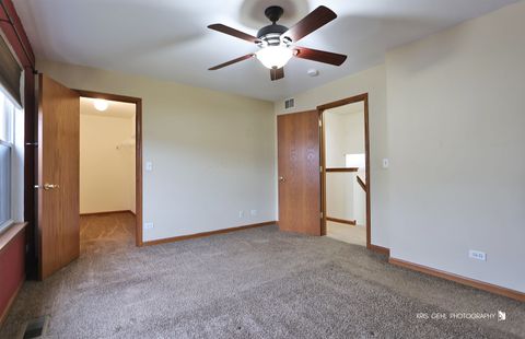Tiny photo for 444 E Camden Lane, Round Lake Beach, IL 60073 (MLS # 12544318)