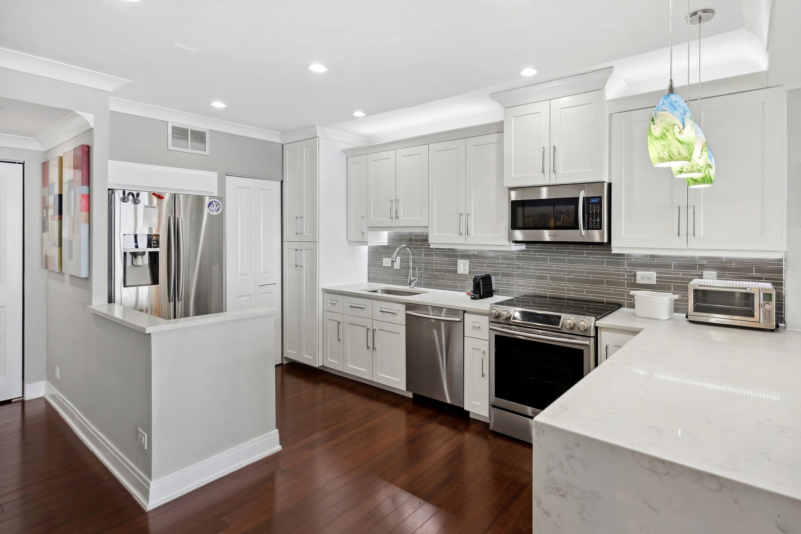 175 E Delaware Place 4914