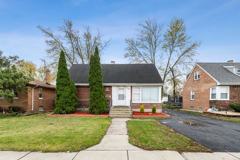 Tiny photo for 749 E 154th Street, South Holland, IL 60473 (MLS # 12411637)