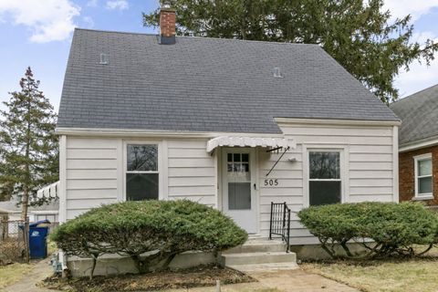 505 Lorraine Avenue Waukegan IL 60085