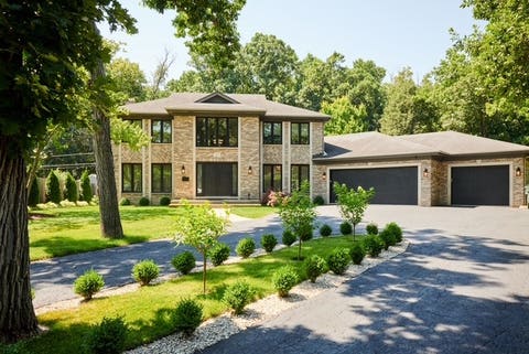 Photo of 1410 Magnolia Street, Glenview, IL 60025 (MLS # 12729904)