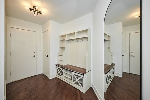 Tiny photo for 1410 Magnolia Street, Glenview, IL 60025 (MLS # 12729904)