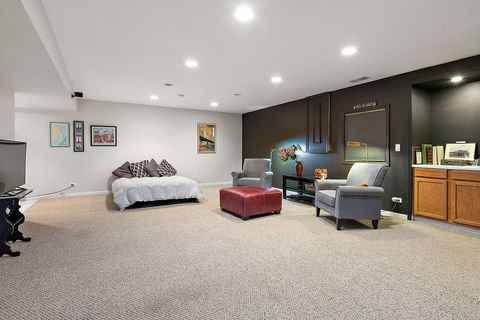 Tiny photo for 1751 Park Ridge Point, Park Ridge, IL 60068 (MLS # 12627286)