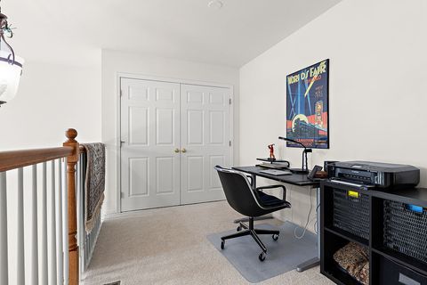 Tiny photo for 1751 Park Ridge Point, Park Ridge, IL 60068 (MLS # 12627286)